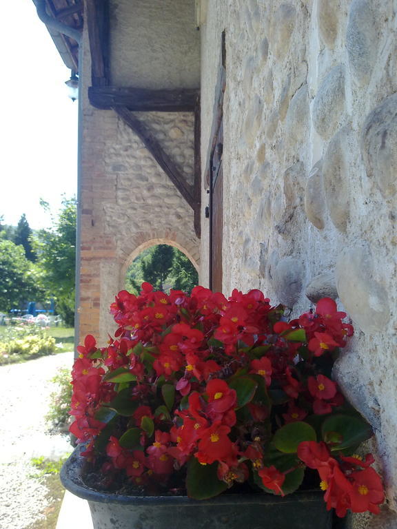 Izeaux Gites De La Croisee Des Chemins - Piscine Chauffee - Spa, Hammam Et Sauna מראה חיצוני תמונה